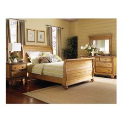 Weathered Pine Hamptons Bed, Nightstand, Dresser, & Mirror - Hillsdale