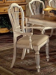 Wilshire Arm Chair in Antique White (Set of 2) - Hillsdale Furniture - 4508-805