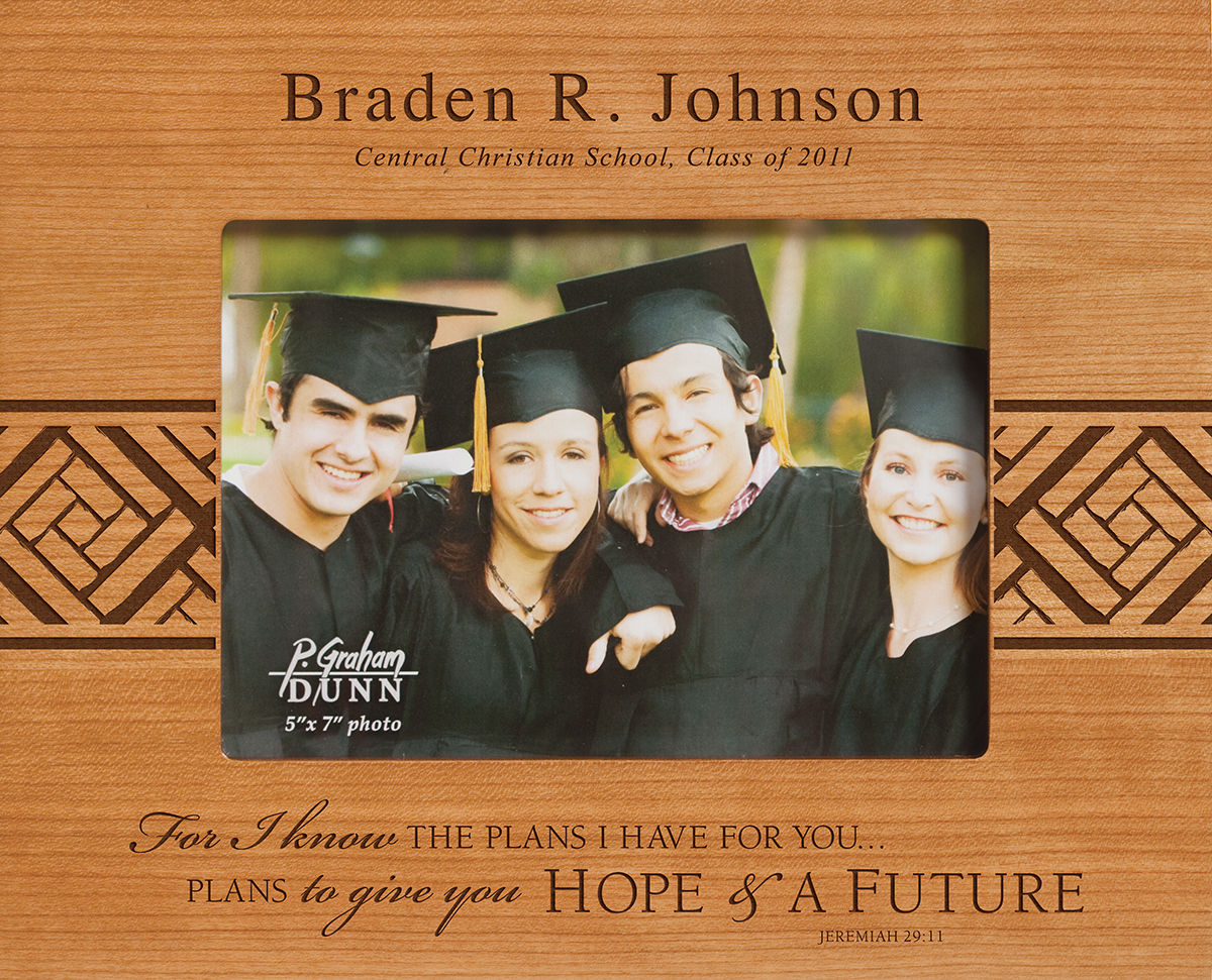 Graduate's Personalized 5" x 7" Picture Frame Executive Gift Shoppe
