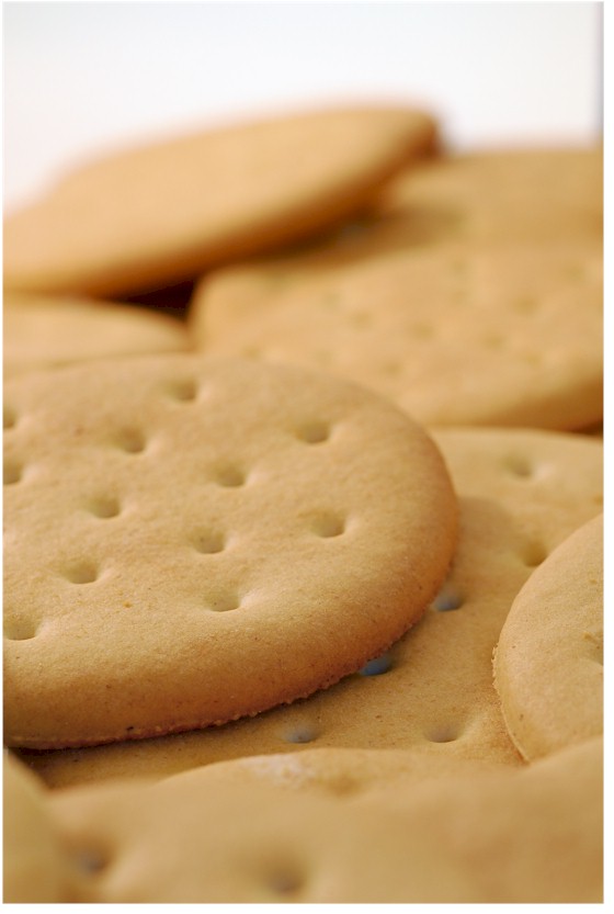 Heritage Mills Milk Lunch Crackers 12.3 oz.