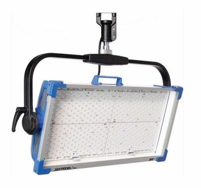 Arri Skypanel S60 PRO Manual, Blue/Silver with Yoke and Cable