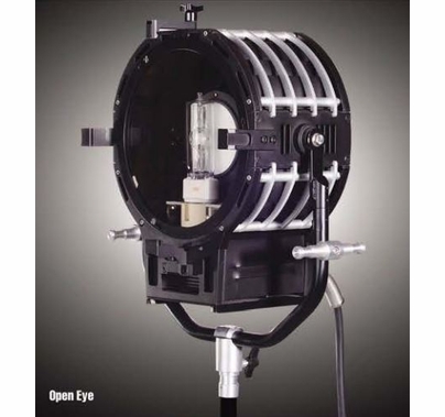 K5600 Alpha 1600w HMI Fresnel Kit