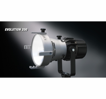 K5600 Evolution 200 HMI System AC/DC 30 Volt Belt