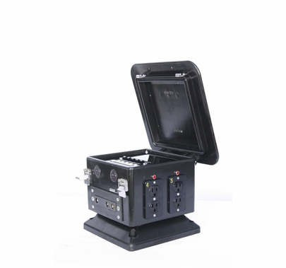 Lex 100A Lunch Box Single Phase to (5) 20A Duplex Feed Thru