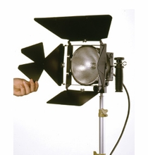 Lowel DP Light  D2-10