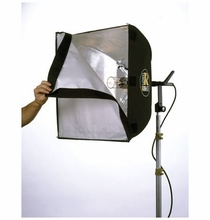 Lowel Rifa Lite 750W  LC-66EX