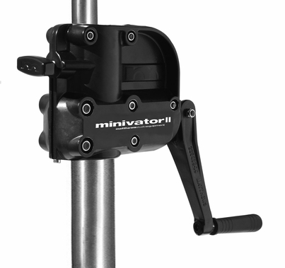 Matthews Minivator II Crank Up Light Stand