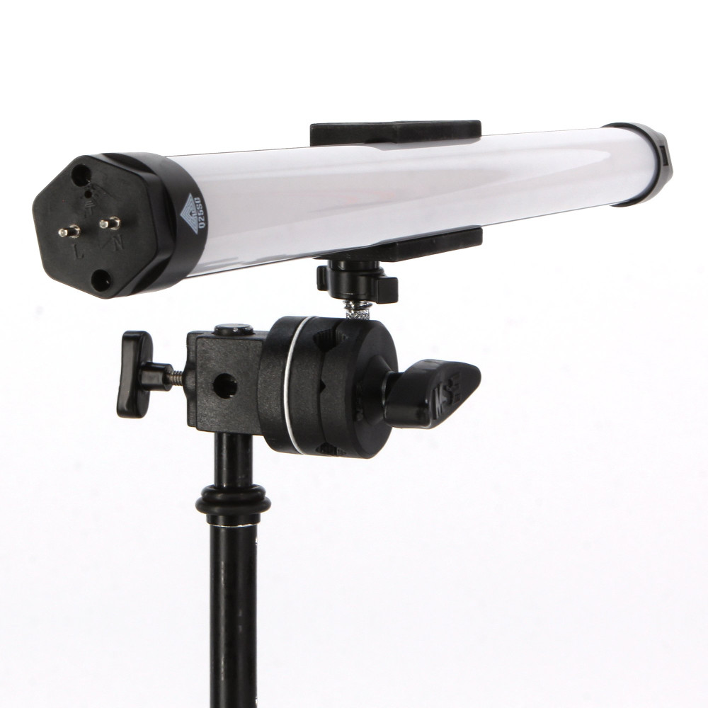 Matthews MQ Mount T12 LED Fluorescent Lamp Holder BarnDoor