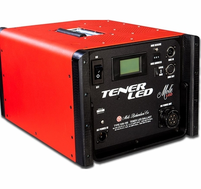 Mole-Richardson 1600w LED Fresnel Tener DAYLIGHT