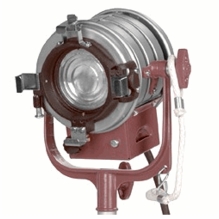 Mole-Richardson Betweenie 300W Fresnel  3131