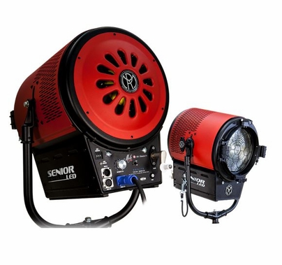 Mole Senior 900W Daylite 5600K LED Fresnel 12"