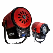 Mole Senior 900W Daylite 5600K LED Fresnel 12"