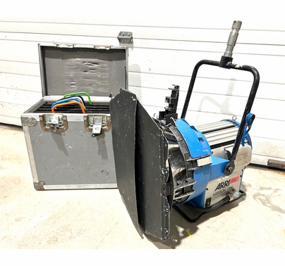 Used Arri 1200w Par Light Daylight Fixture 