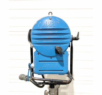 Used Arri 1200w Par Light Daylight Fixture 