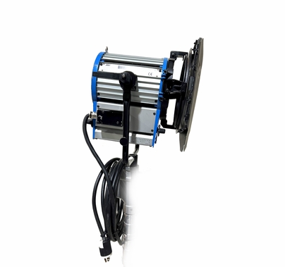 Used Arri 2000w 2K Fresnel Light with Barndoors