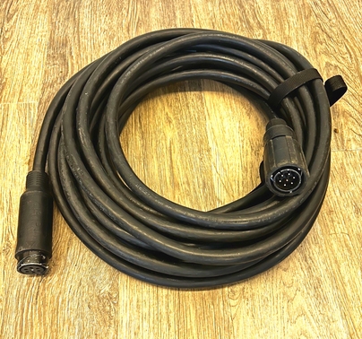 Used ARRI M18 1800W HMI Daylight Par System