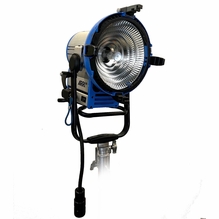 Used ARRI M18 1800W HMI Daylight Par System