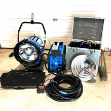 Used Arri M40 / AS40 4K HMI Par Light System 4000W Daylight