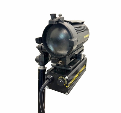 Used Dedolight DLHM4-300U Classic 24v / 150W Light with Barndoor
