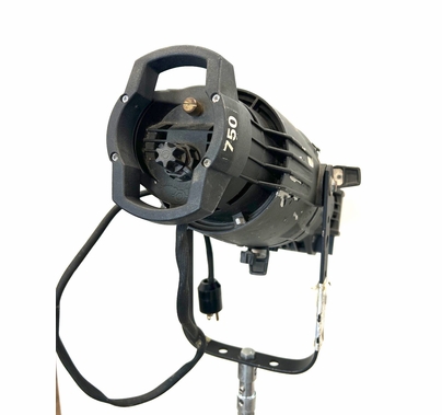 Used ETC Source 4 750W Ellipsoidal Light with 50 Degree Lens