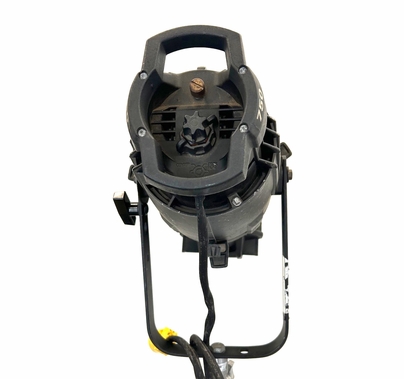 Used ETC Source 4 Ellipsoidal Stage Spotlight 750w with 19 Degree Lens