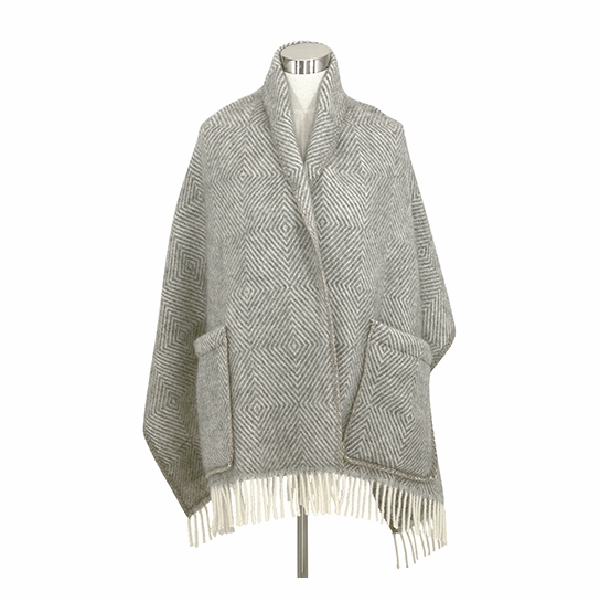 Lapuan Kankurit Maria Grey/Ivory Wool Pocket Shawl - Lapuan  