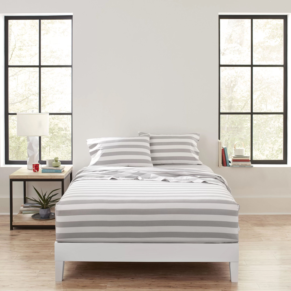 Marimekko Kesahelle White / Grey Pillowcases Set of 2 Marimekko