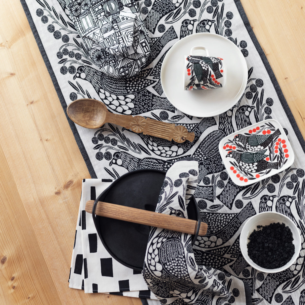 Marimekko Kiiruna Small Plate Marimekko Kiiruna Dinnerware