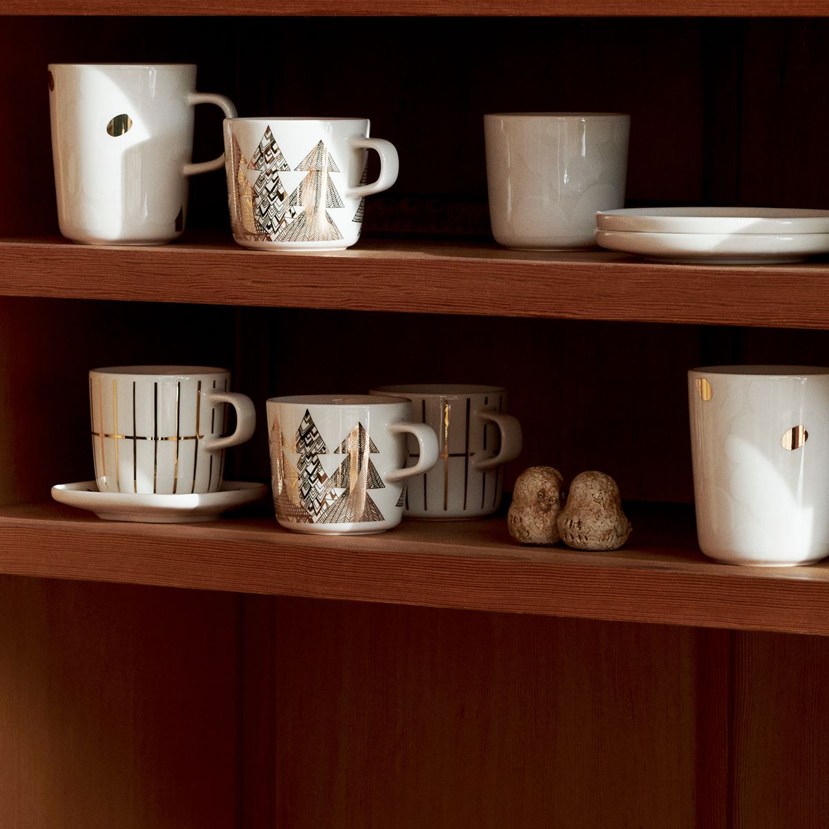 Marimekko Kuusikossa White / Gold Cups & Plates Set of 4 Finnish