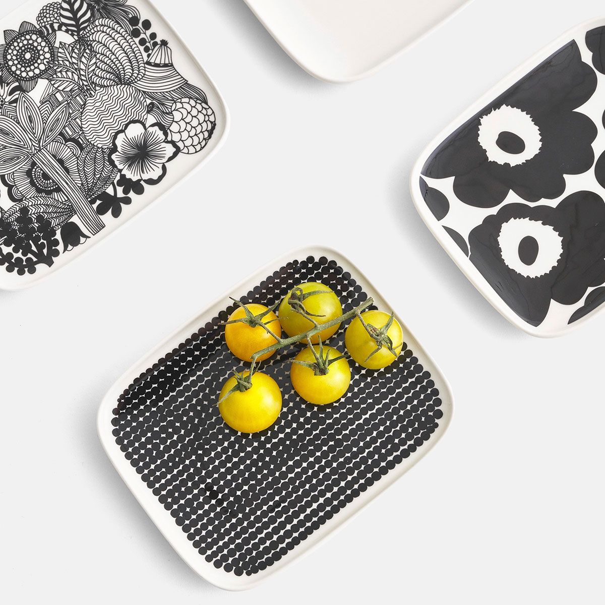 Marimekko Rasymatto Black / White Small Plate Marimekko