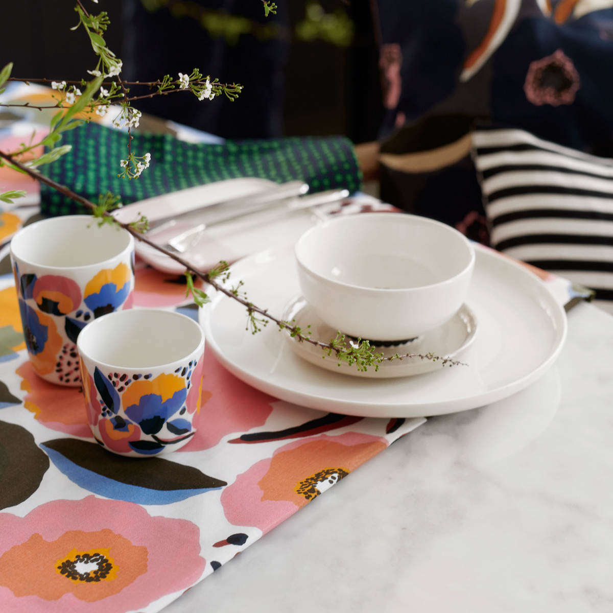 Marimekko Rosarium White / Multi Mug Marimekko Kitchen, Dining