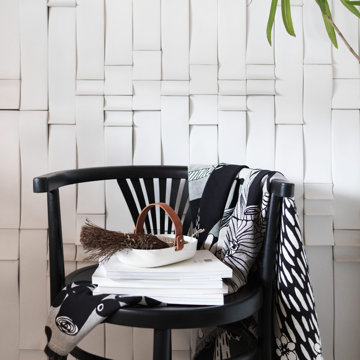 Marimekko Veljekset Finland 100 Throw Blanket Blankets