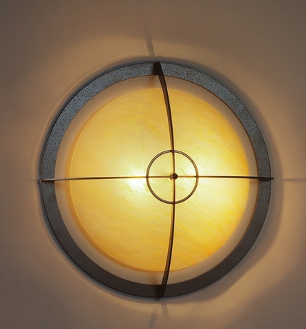 0481 Ultralights Lighting 18-Inch Synergy Wall Mount