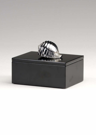 292329 Wildwood Lamps Shell
