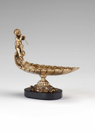 300235 Wildwood Lamps Shell Dish