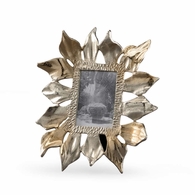 300891 Wildwood 17in. Cast Aluminum/Glass Sunflower Photo Frame (5x7) with Ambered Silver/Clear Finish