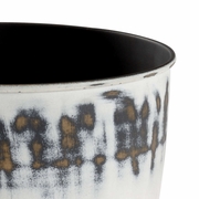 301787 Wildwood Iron Aztec/Black Cyrus Planter (Sm)