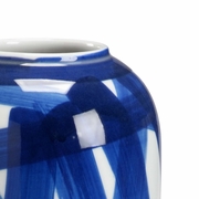 383591 Chelsea House Ceramic Cobalt/White Glaze Johnsbury Vase - Blue (Med)