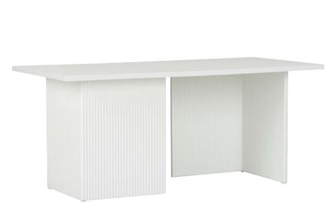 385556 Elizabeth Wicker Wimbledon Cocktail Table