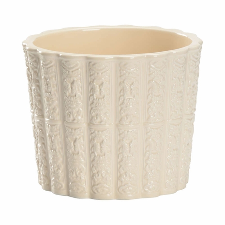 385826 Chelsea House Brandywine Planter - Cream