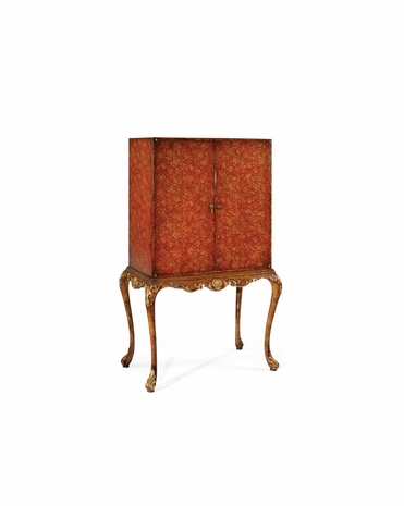 492259 Jonathan Charles Hampton Red Chinoiserie Drinks Cabinet