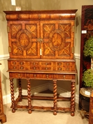 492582 Jonathan Charles Special Order William & Mary Oyster Drinks Cabinet On Stand