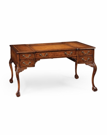 493062 Jonathan Charles Windsor George II Walnut Desk