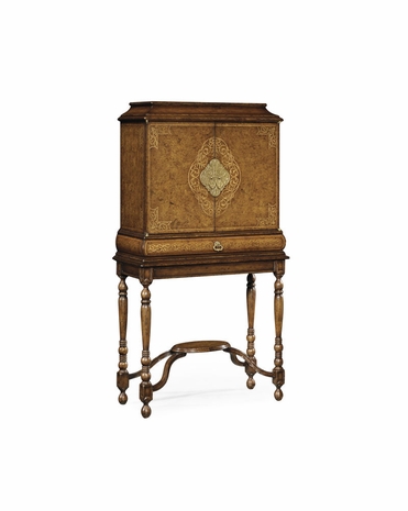 493584 Jonathan Charles La Rochelle Seaweed Humidor/Collectors Cabinet