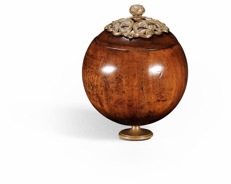 494293-WAL Jonathan Charles Country Farmhouse George Iii Round Walnut Box With Brass Mounts (Small)