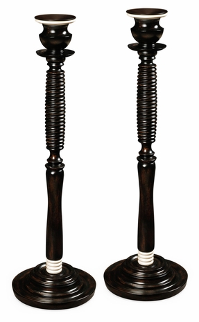 530118-CHW Jonathan Charles William Yeoward Collected - Uptown Classic Pair Of Edinburgh Candlesticks