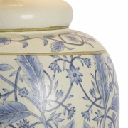 60639 Wildwood Porcelain Hand Painted Richmond Lamp