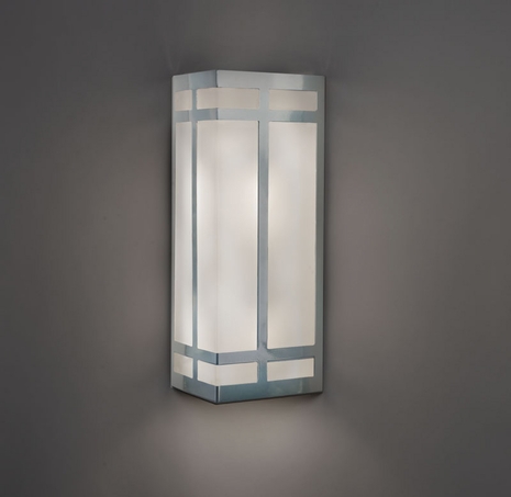 9135L18 Ultralights Lighting Classics 18-Inch Wall Sconce