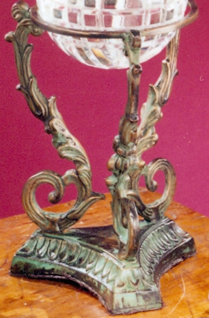 95597 Wildwood Lamps Flowing Tripod in Weathered Bronze On Cast Brass