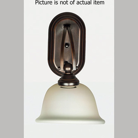 Dy8588Vo-R Quoizel Wall Sconce (CLEARANCE ITEM)